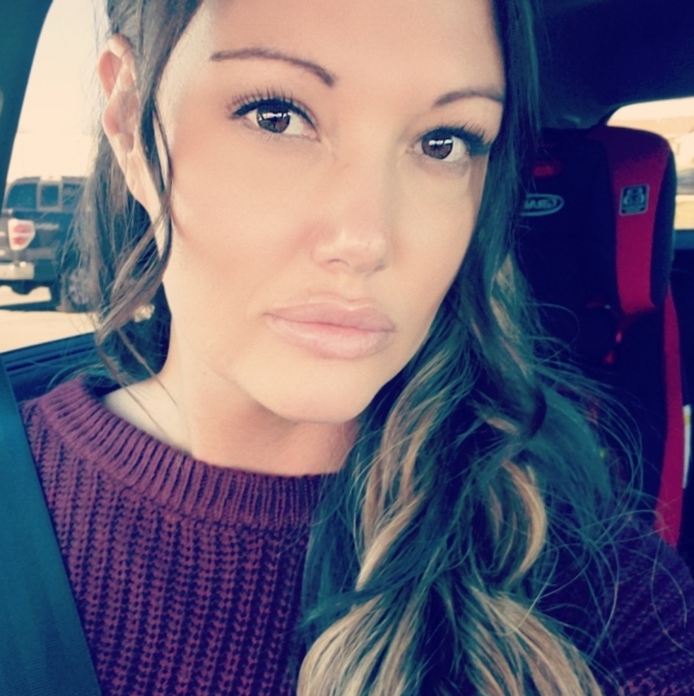 Meet your Posher, Amanda